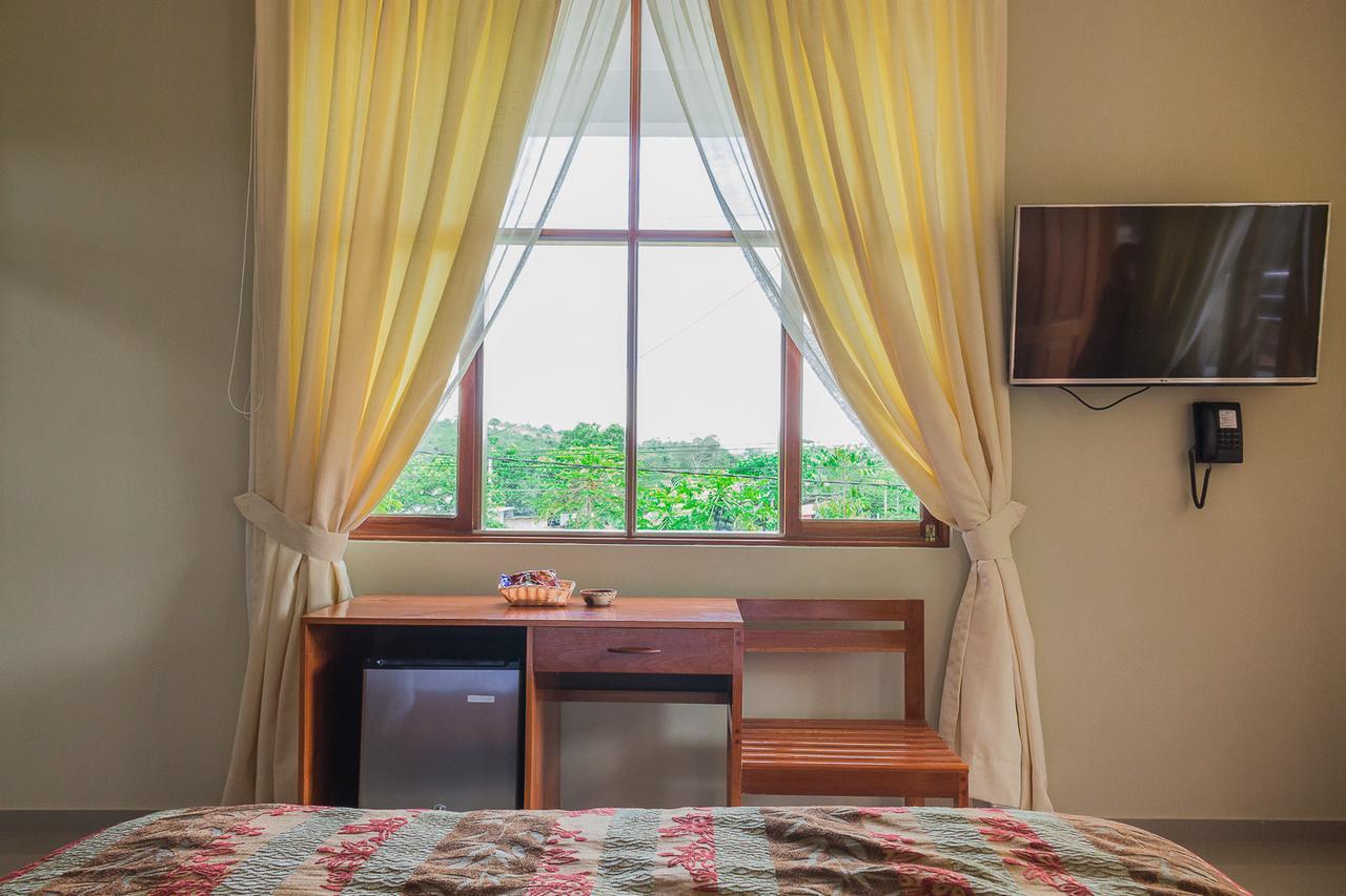 La Floresta Tarapoto Hostal Экстерьер фото